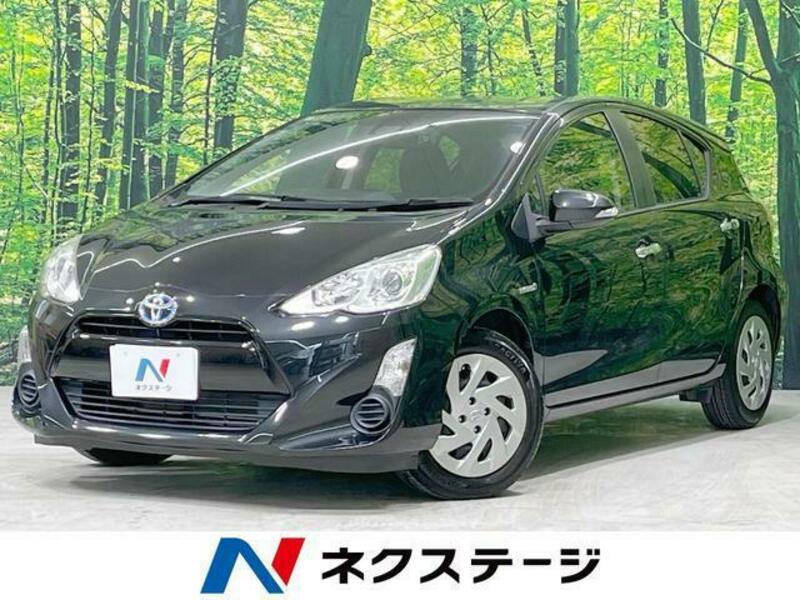 TOYOTA　AQUA