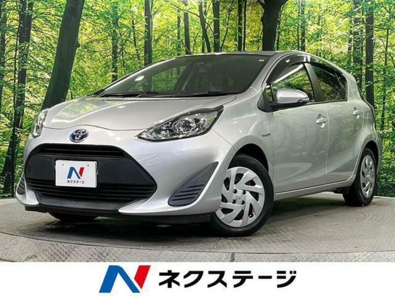 TOYOTA　AQUA