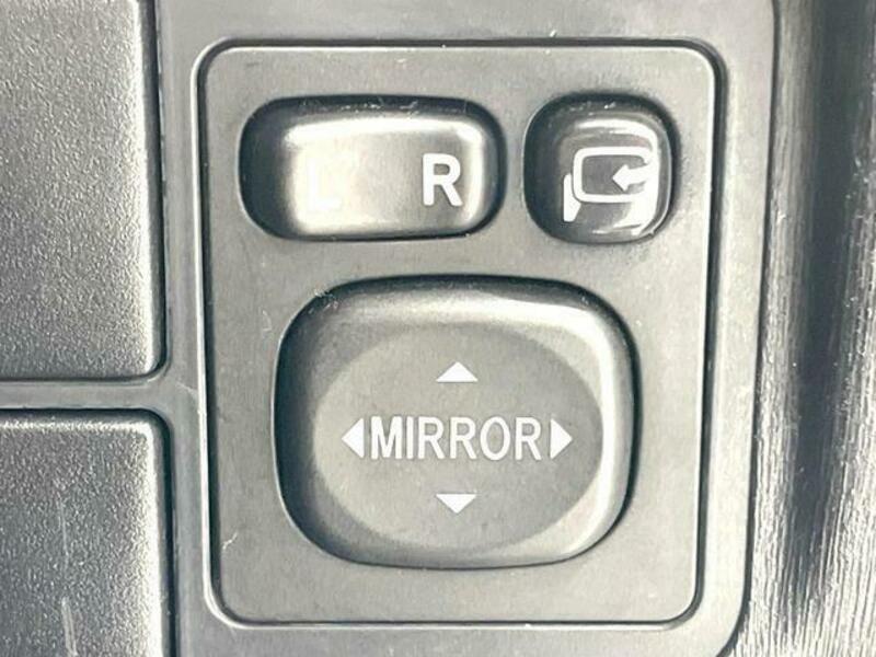 PRIUS-6