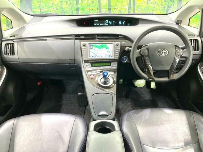 PRIUS-1