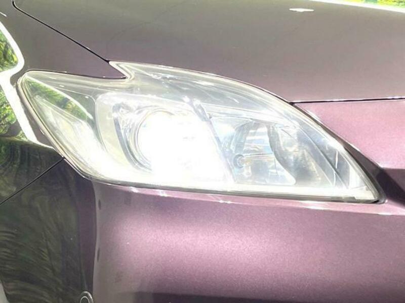 PRIUS-12