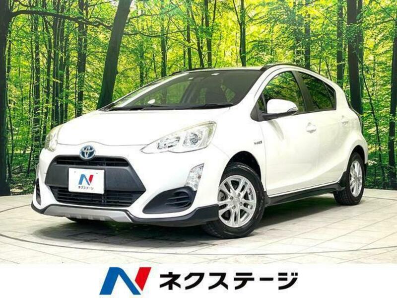 TOYOTA　AQUA
