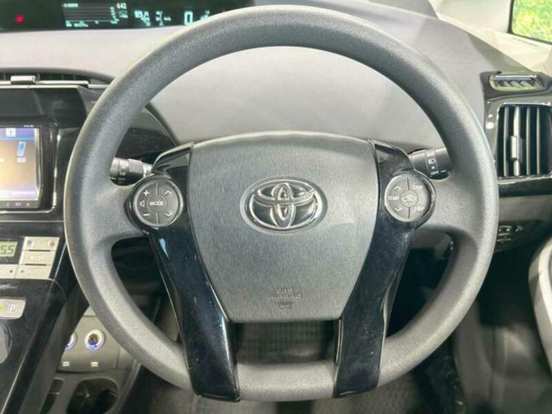 PRIUS-10