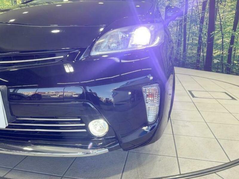 PRIUS-11