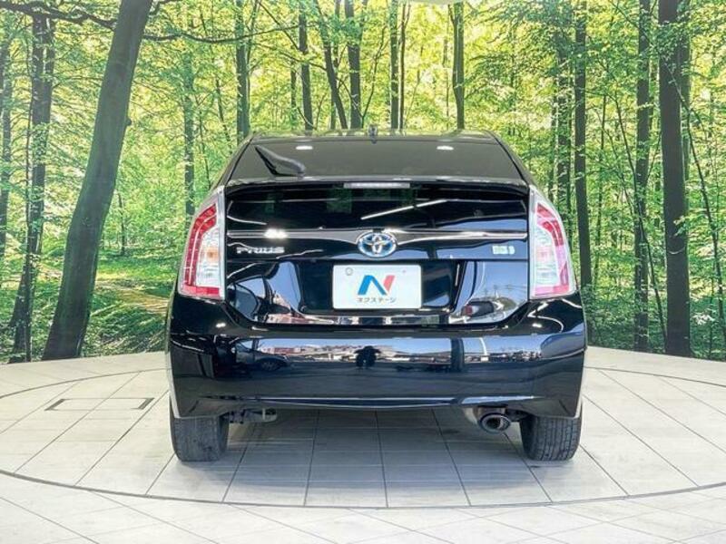 PRIUS-14