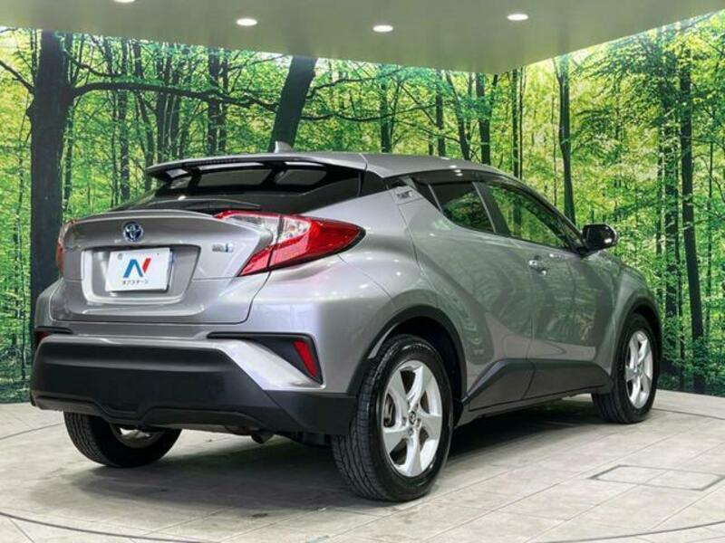 C-HR-16