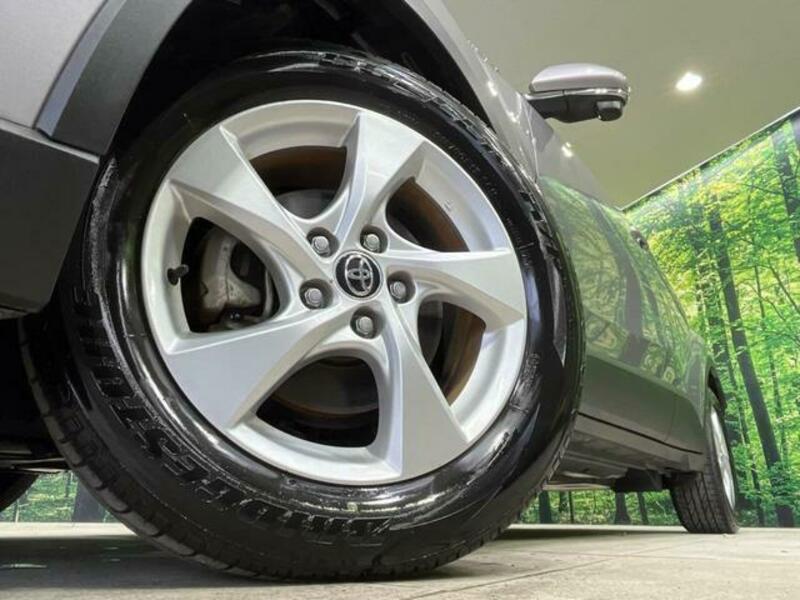 C-HR-12