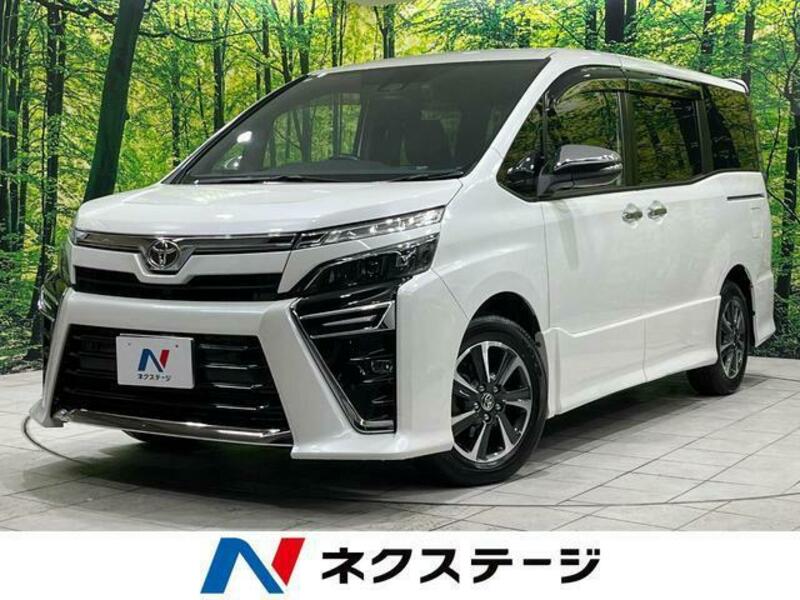 TOYOTA　VOXY