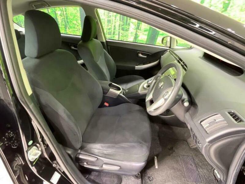 PRIUS-7