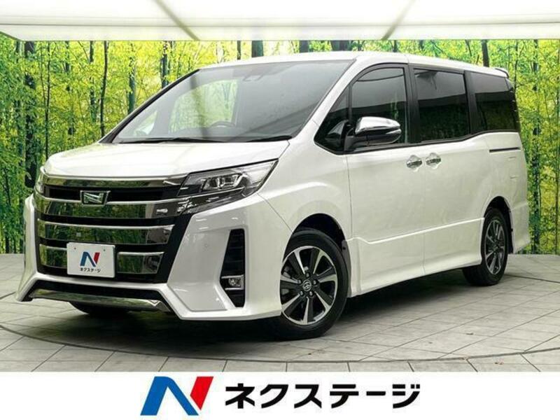 TOYOTA　NOAH