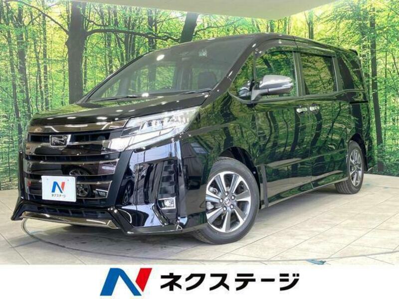 TOYOTA　NOAH