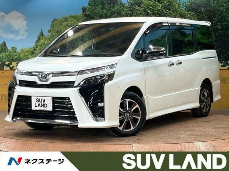 TOYOTA　VOXY
