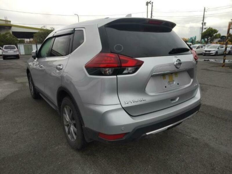 X-TRAIL-2