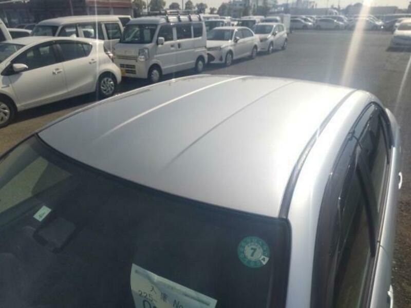 COROLLA AXIO-6