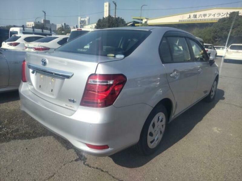 COROLLA AXIO-3