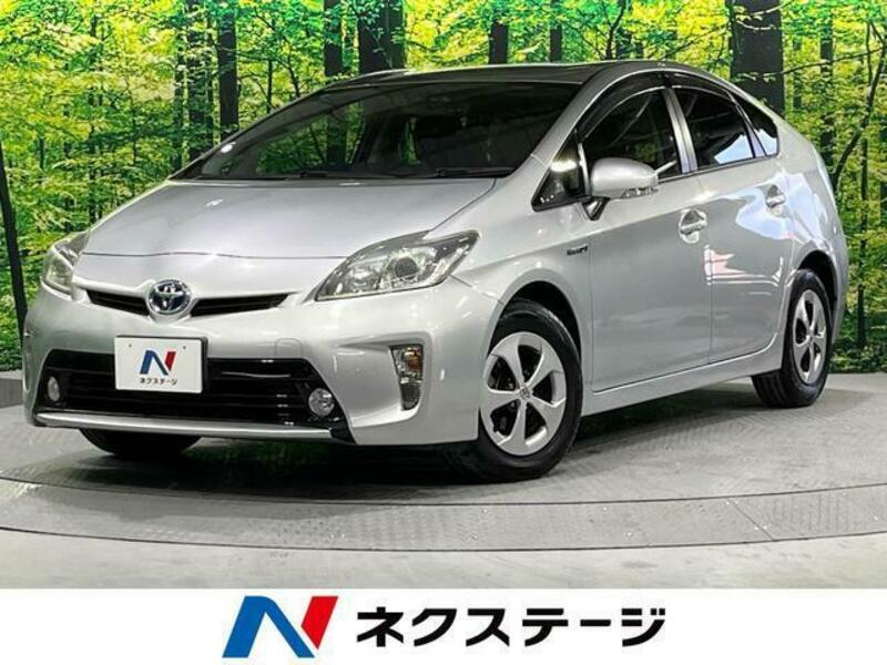 TOYOTA　PRIUS
