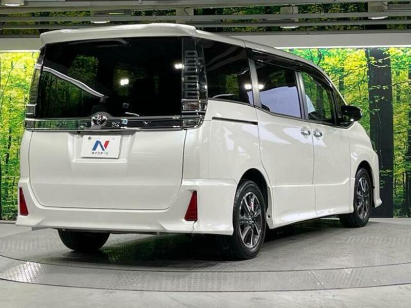 VOXY-16