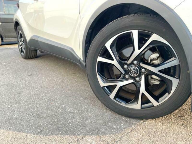 C-HR-17