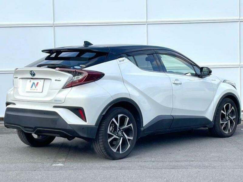 C-HR-17