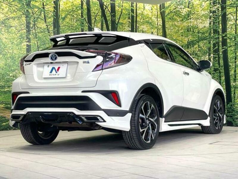 C-HR-16