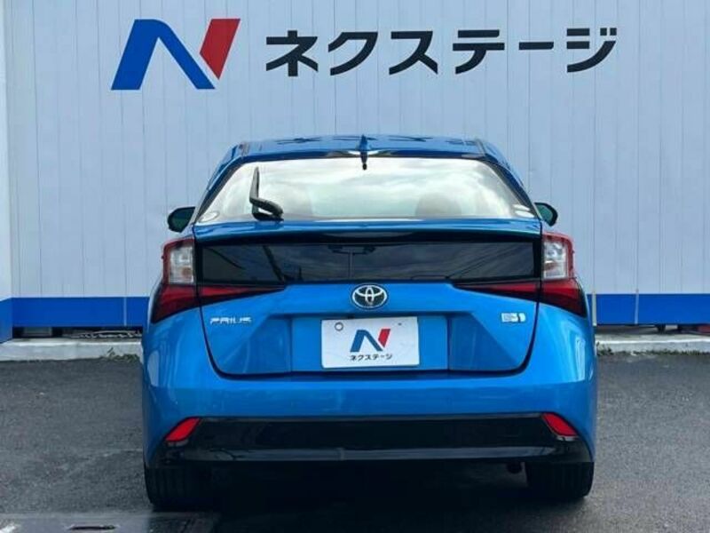 PRIUS-15