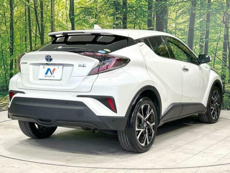 C-HR-17