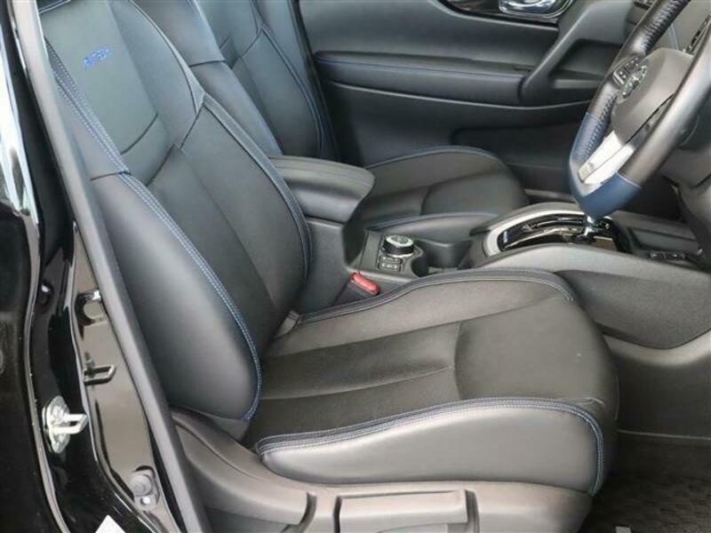 X-TRAIL-18