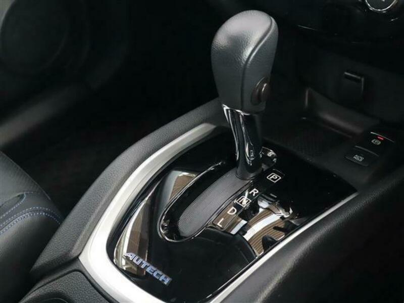 X-TRAIL-10