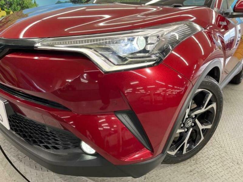 C-HR-11