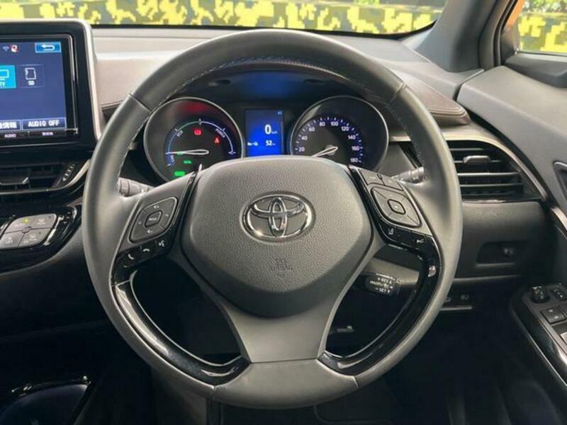 C-HR-10