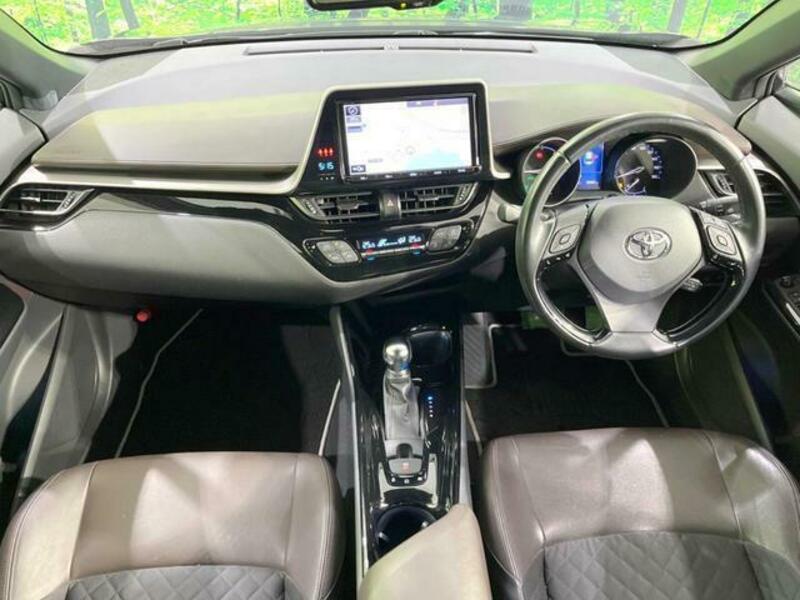 C-HR-2