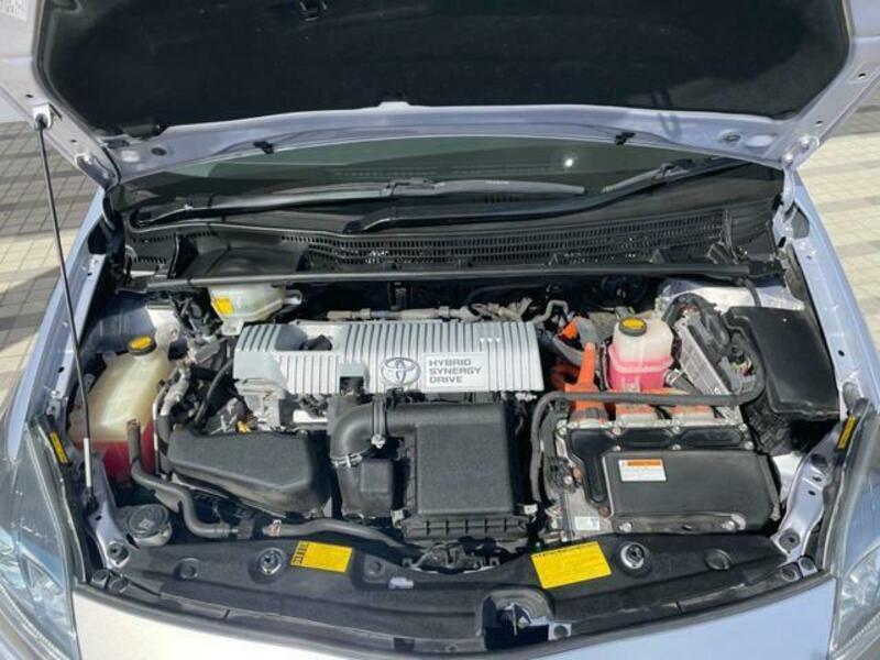 PRIUS-15