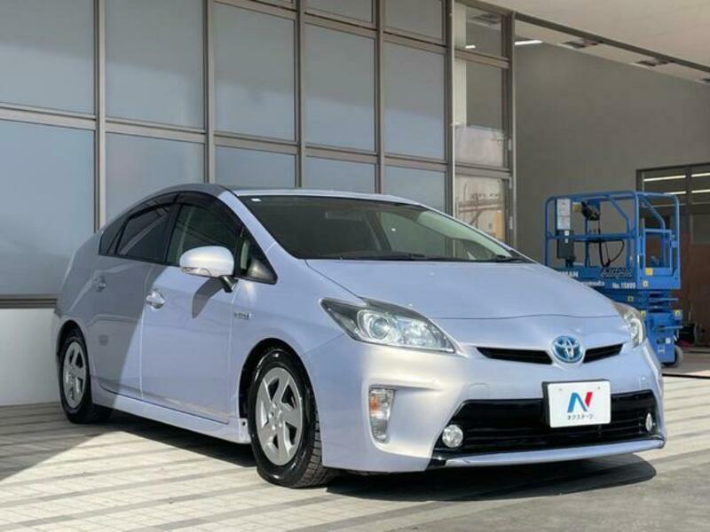 PRIUS-13