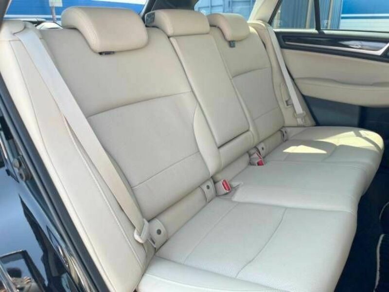 LEGACY OUTBACK-8