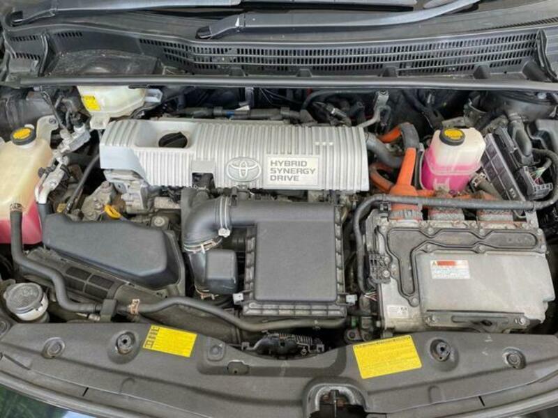 PRIUS-18