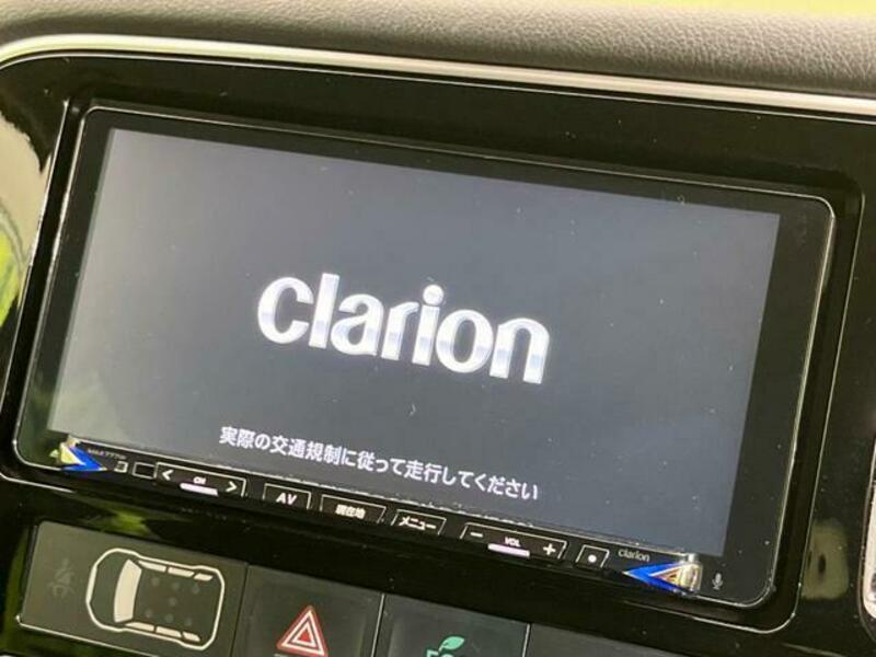 OUTLANDER PHEV-4