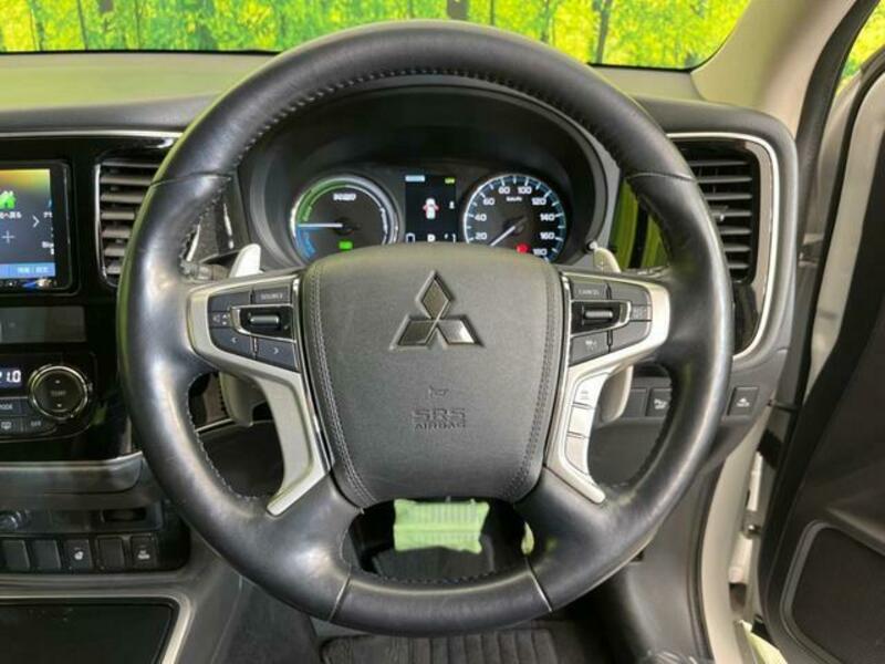 OUTLANDER PHEV-10