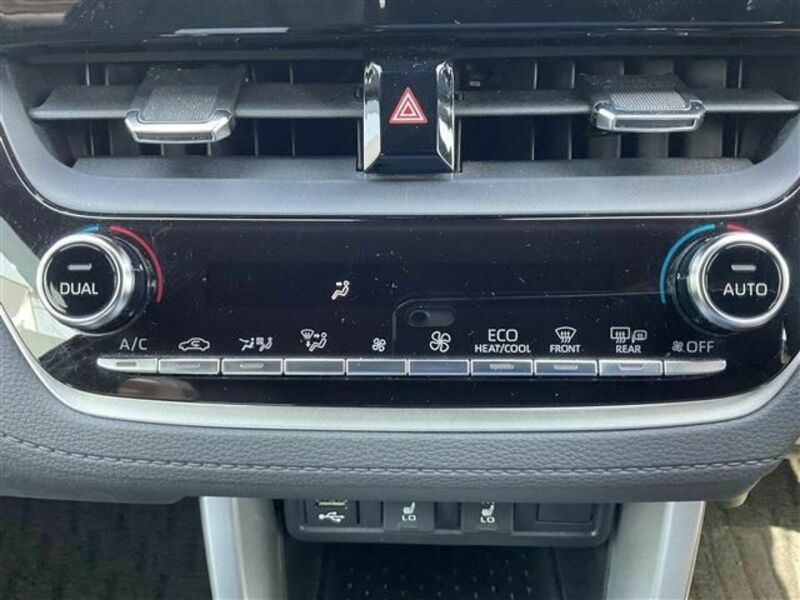 COROLLA CROSS