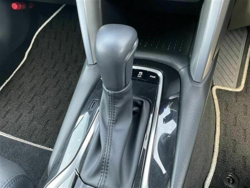 COROLLA CROSS