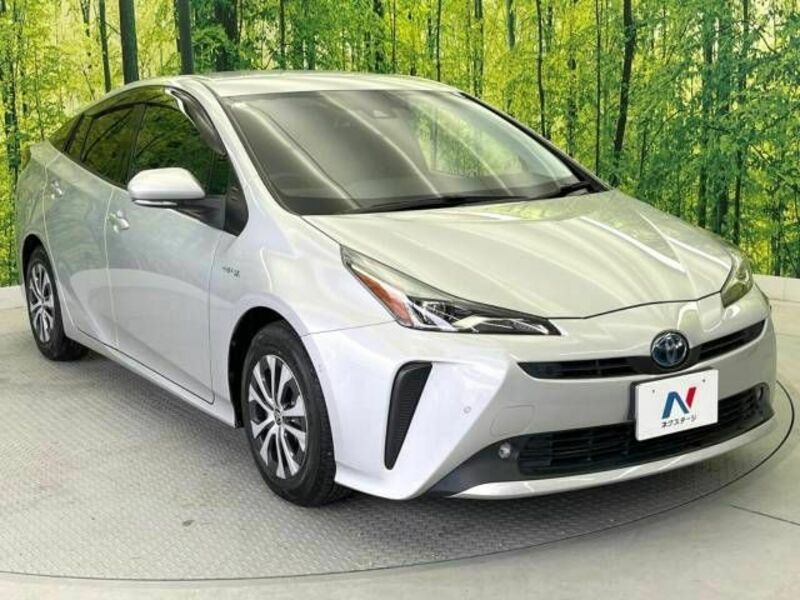 PRIUS-16