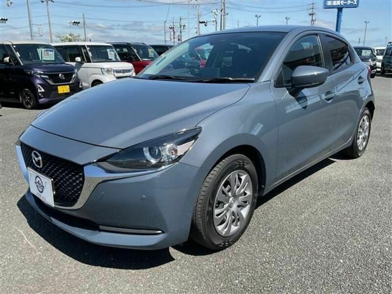 MAZDA2