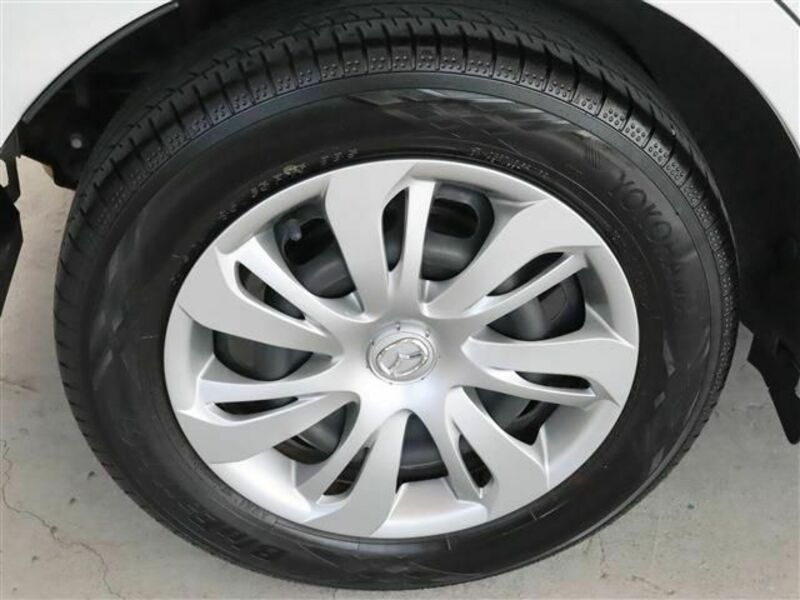 MAZDA2-7