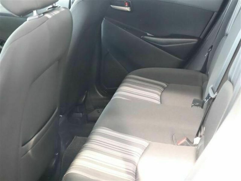 MAZDA2-15