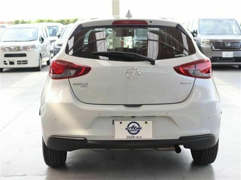 MAZDA2-22