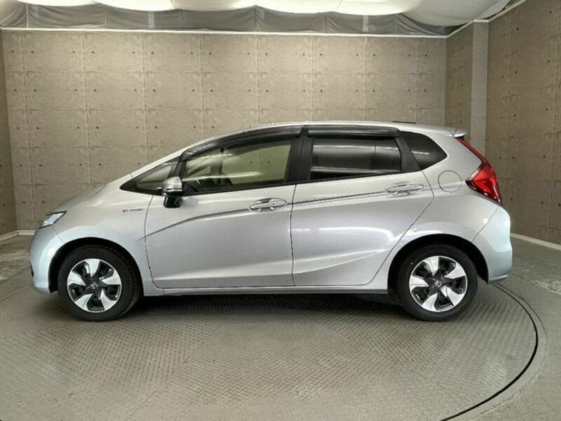 FIT HYBRID-7