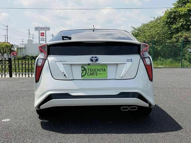 PRIUS-9
