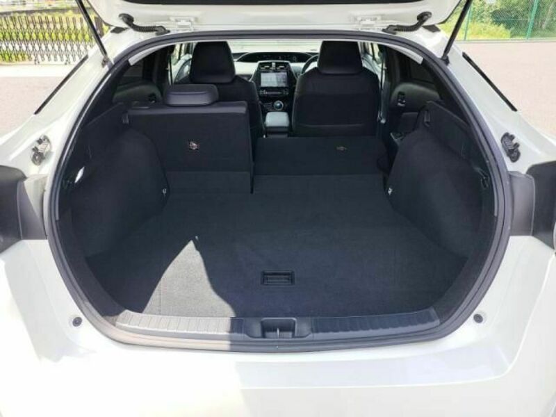 PRIUS-25