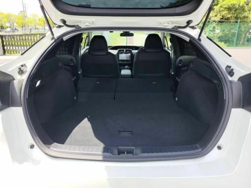 PRIUS-26