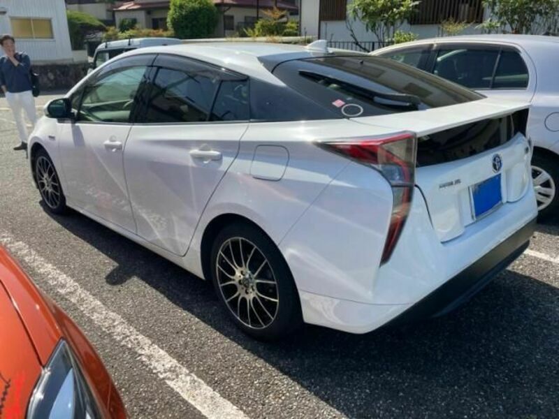 PRIUS-2