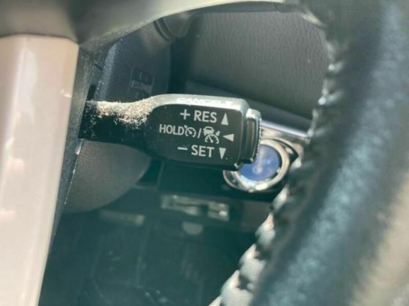 PRIUS-14